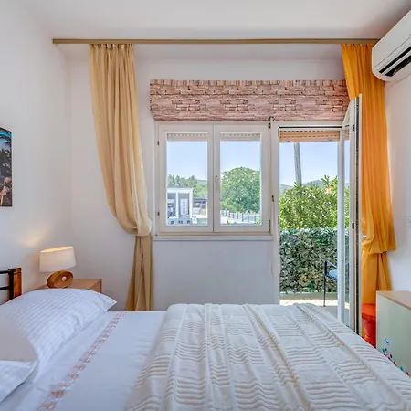 Sea View Marija Franic Διαμέρισμα Slatine
