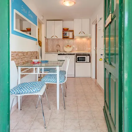 Sea View Marija Franic Apartment Slatine