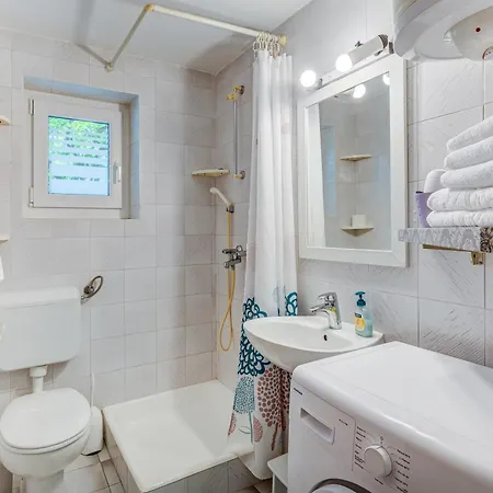 Apartman Sea View Marija Franic Slatine